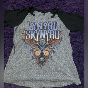 Lynard Skynyrd Band shirt
